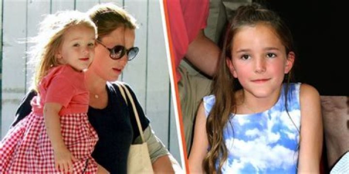Jennifer Garner's Daughter's Life In The Spotlight