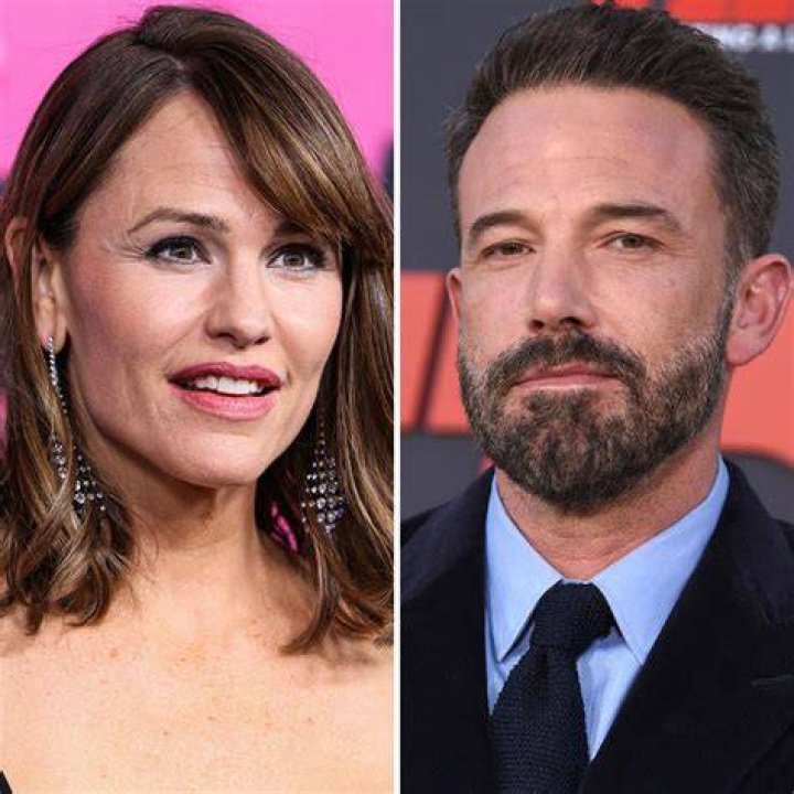 Jennifer Garner & Ben Affleck&rsquo;s Daughter Violet Is All Grown Up At