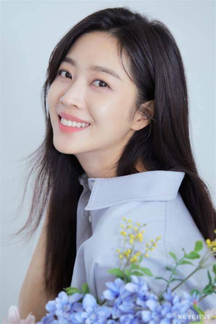 Jo Boah An Ace Surgeon In "Forest" KDramaStars