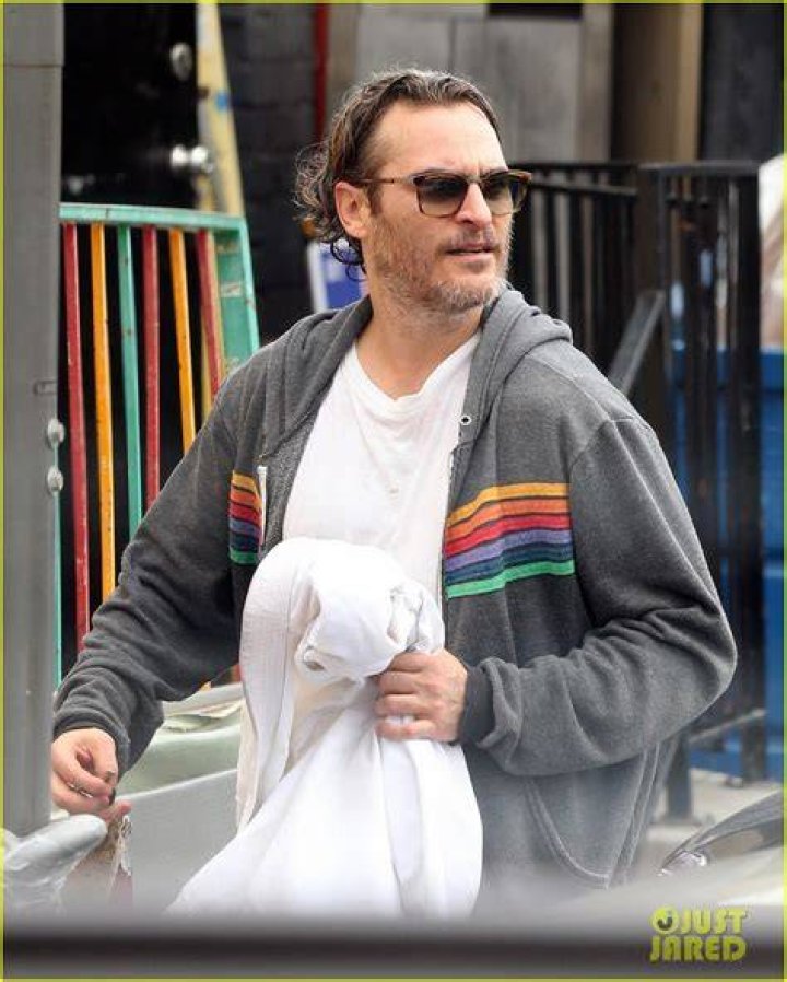 Joaquin Phoenix opens up about death of his brother…