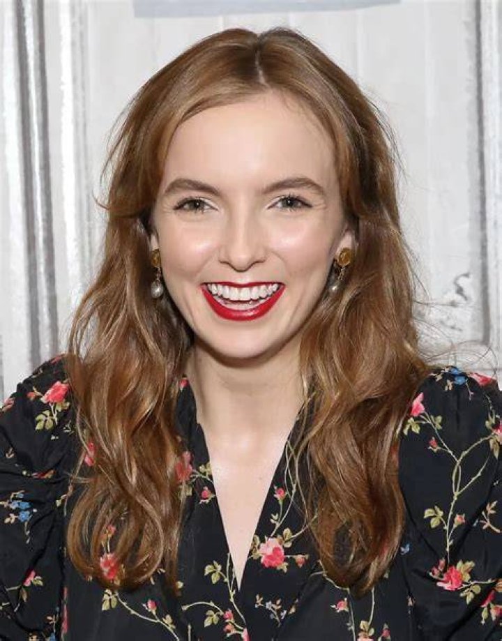Jodie Comer Net Worth 2024 Movies, Husband and Age