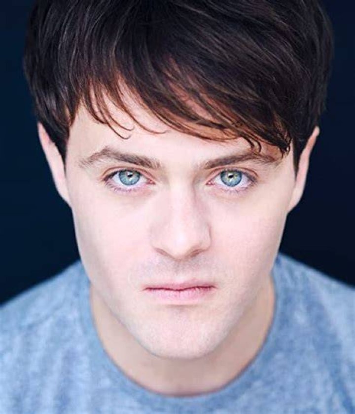 Joey Batey Biography, Wiki, Age, Height, Net worth, Wife, Girlfriend