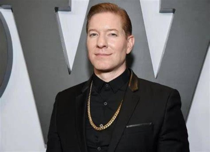 Joseph Sikora bio age, wife, net worth, does he have a twin brother