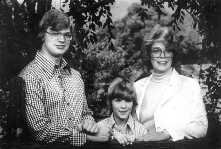 Joyce Dahmer (Jeffrey Dahmer's Mother) Wikipedia, Age, Husband, Cause