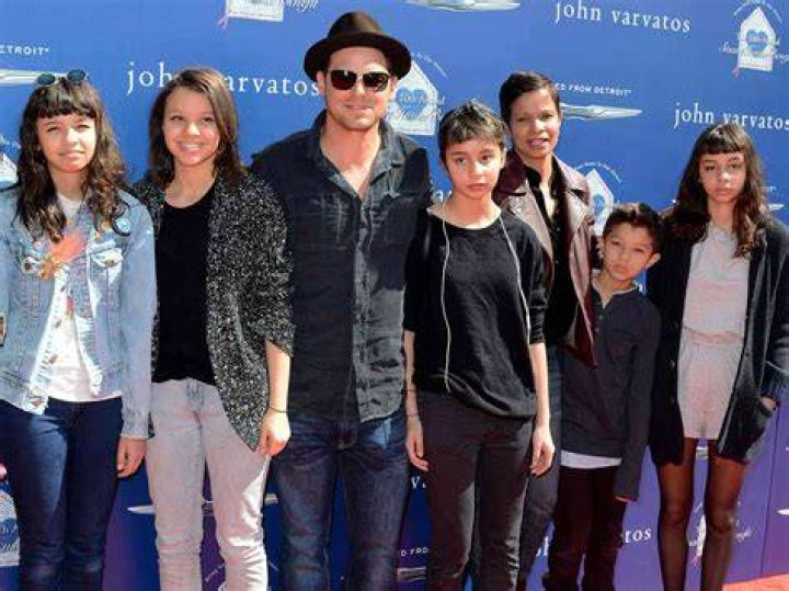Justin Chambers And Kids