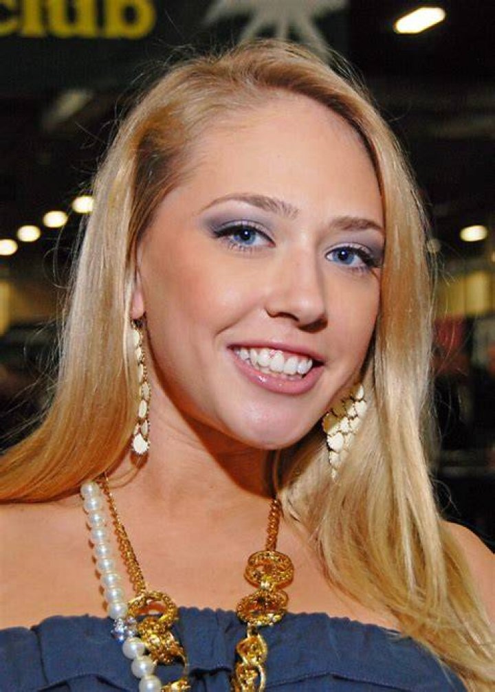 Kagney Karter in blue Rico