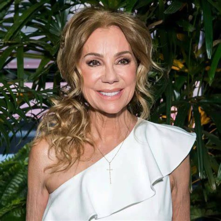Kathie Lee Gifford Age, Net worth Kids, BioWiki, Wife, Weight 2024