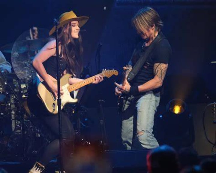 Keith Urban Singer, Guitarist, Songwriter Biography