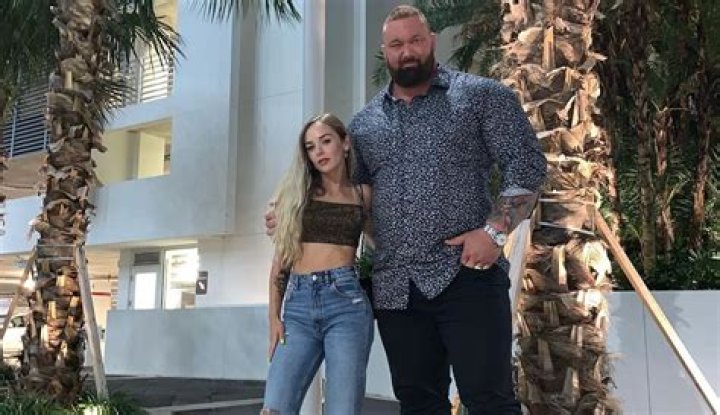 Kelsey Henson Wiki [Haf&thorn;&oacute;r Bj&ouml;rnsson Wife], Age, Bio, Height, Family