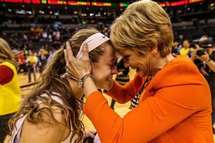 Kim Mulkey 2 Kids and Husband Randy Robertson