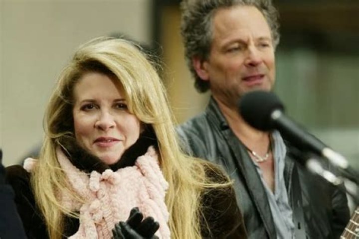 Kristen Messner Looks Like Stevie Nicks / Fleetwood Mac News August