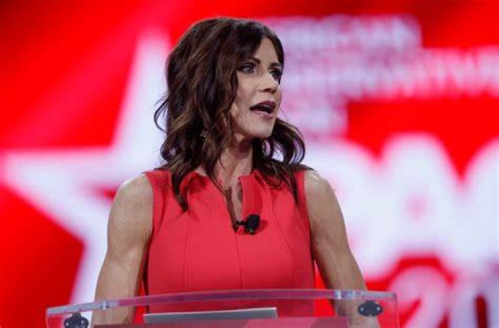 Kristi Noem sets up federal fundraising committee, stoking speculation