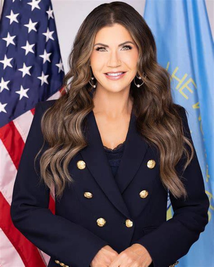 Kristi Noem's Plastic Surgery Couldn't Be More Obvious to Viewers
