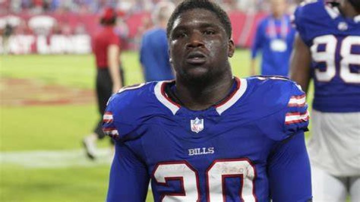 Legendary Running Back Frank Gore Jr. Welcomes Baby Boy