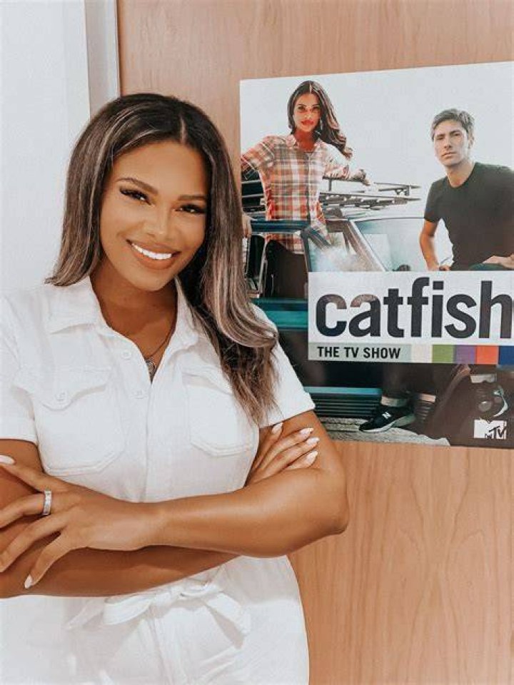 &lsquo;Catfish&rsquo; Host Kamie Crawford On Body Positivity and Minding Her Business