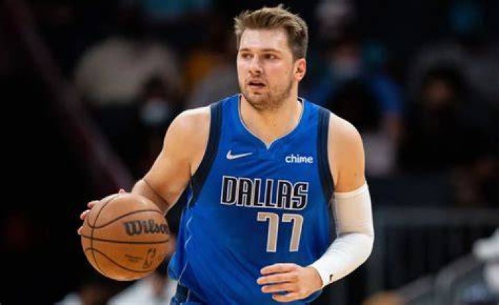 Luka Doncic Bio, Age, Net Worth, Height, Wife, Children, Parents, Siblings