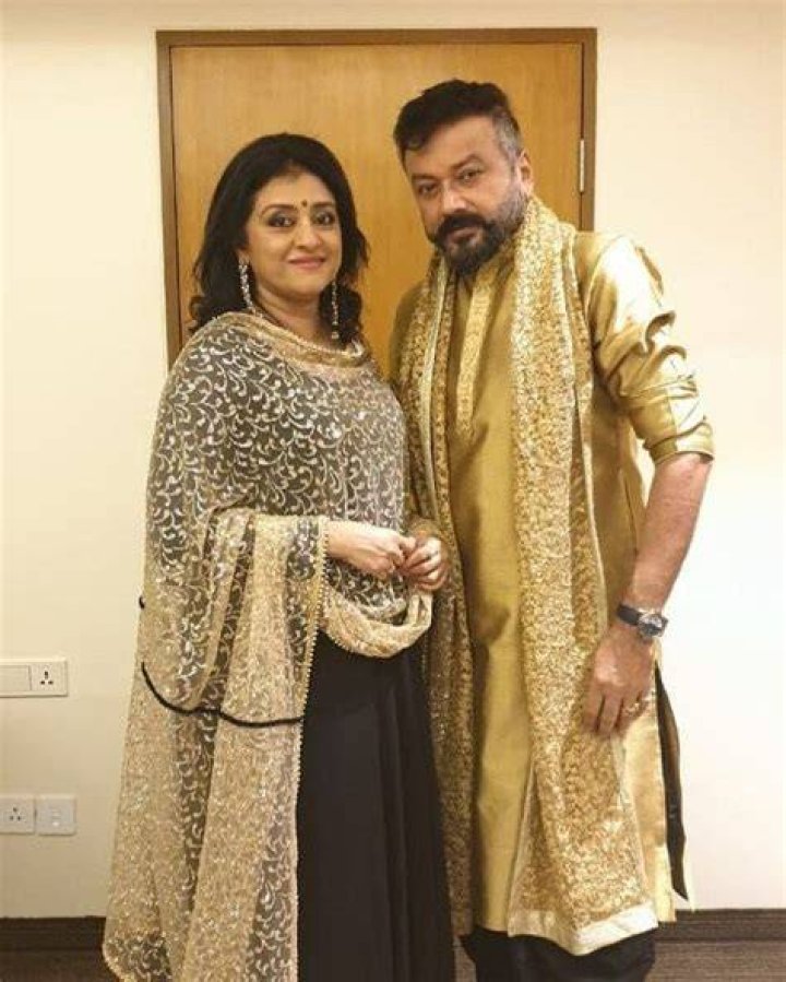 Malayalam Actor Jayaram Family Photos MERE PIX