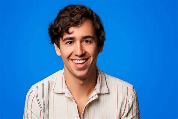 Marcello Hernandez Biography, Age, Height, Girlfriend mrDustBin