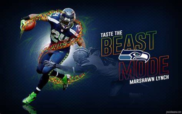 Marshawn Lynch Goes Beast Mode Against 49ers (GIF)