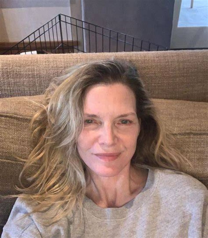 Michelle Pfeiffer, 65, shares makeupfree Instagram selfie