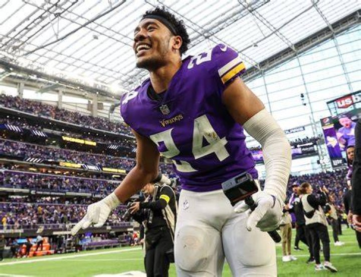 Minnesota Vikings Player Camryn Bynum Gets Married in the Philippines