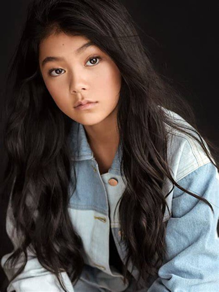 Momona Tamada The baby sitters club, Celebrity tattoos, Babysitter