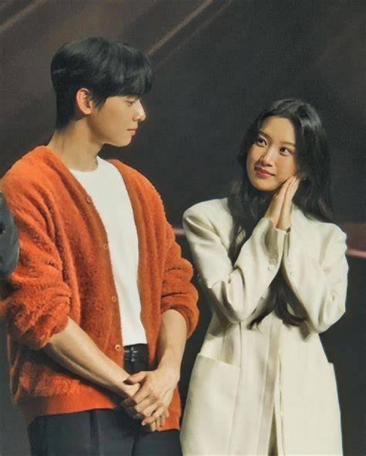 Moon Ga Young And Cha Eun Woo: Exploring The Dynamics Of Their Relationship In 2024