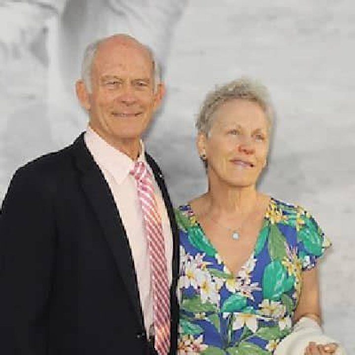 Nan Harris BioWiki, Age, Height, Max Gail, Children and Net Worth