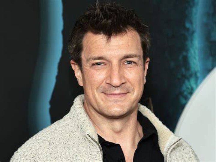 Nathan Fillion (Actor) Wiki, Biography, Age, Girlfriends, Family, Facts