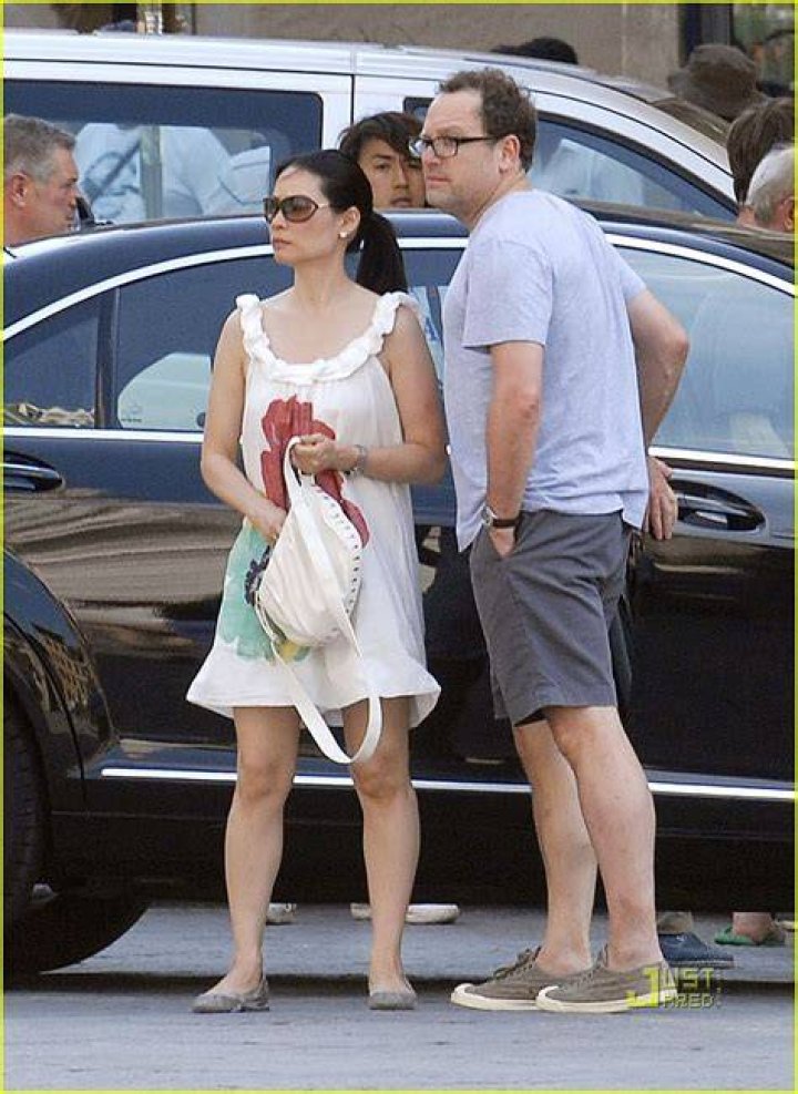 Noam Gottesman Lucy Liu's Boyfriend? Photo 2465296 Lucy Liu, Noam
