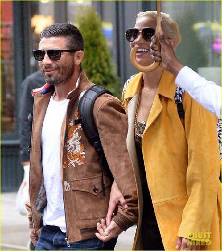 Paula Patton and new boyfriend Zachary Quittman make their public debut