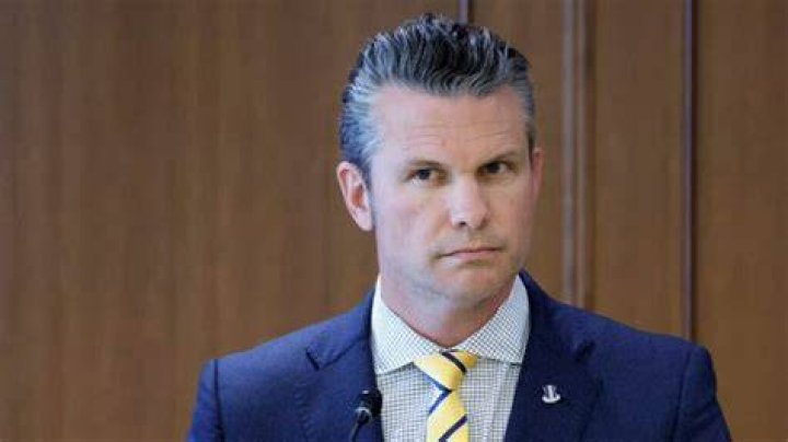 Pete Hegseth (Journalist) Age, Height, Net Worth, Family, House, Wiki