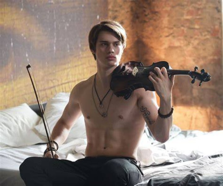 Photo de Nicholas Galitzine Free Dance Photo Nicholas Galitzine