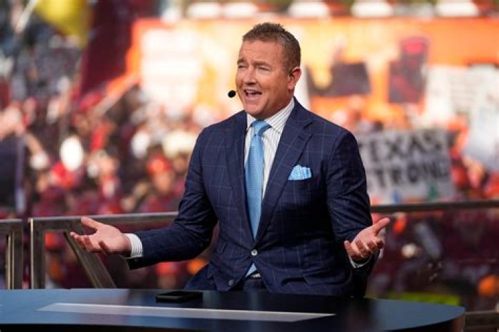 Photos Meet Kirk Herbstreit's Longtime Wife, Allison The Spun