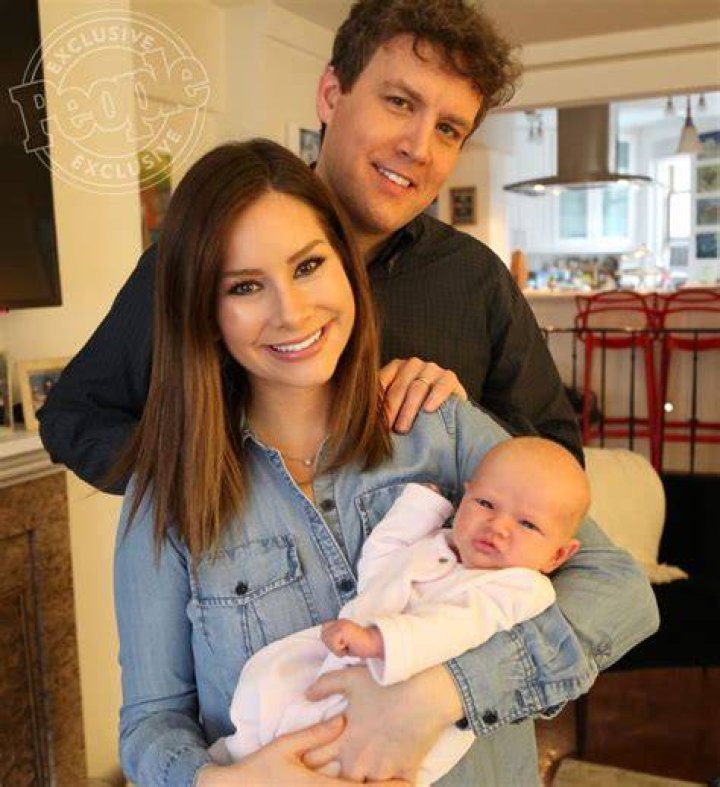 Rebecca Jarvis Daughter Isabel Noemi