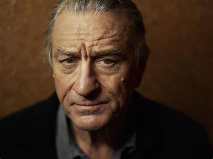 Robert De Niro's Kids Meet His Children and Blended Family