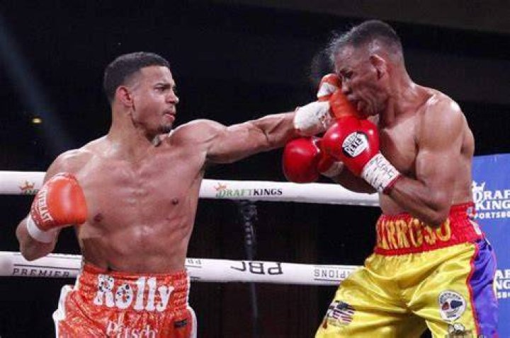 Rolando Romero wins WBA super lightweight title on controversial