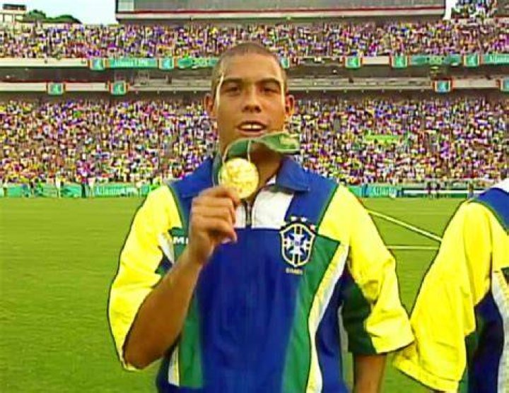 Ronaldo won 1996 Olympic medal with 'Ronaldinho' on his shirt before