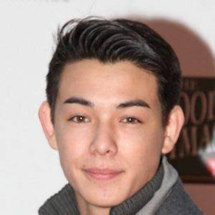 Ryan Potter Age, Birthday, Biography, Movies, Albums, Family & Facts