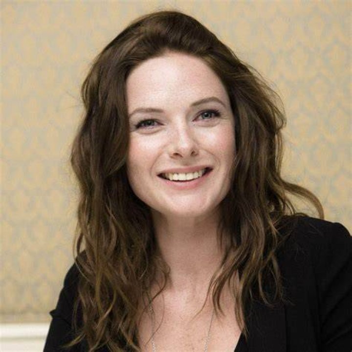 Så hyllas Rebecca Ferguson i USA