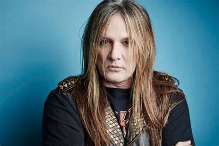 Sebastian Bach on Soundgarden Opening For Skid Row, Chris Cornell