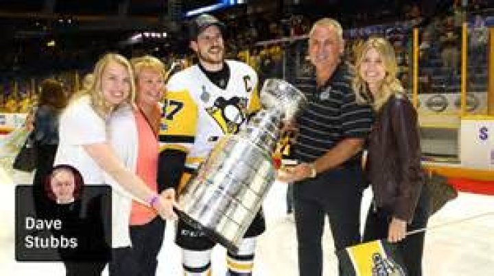 Sidney Crosby, family celebrate another Cup title with Penguins
