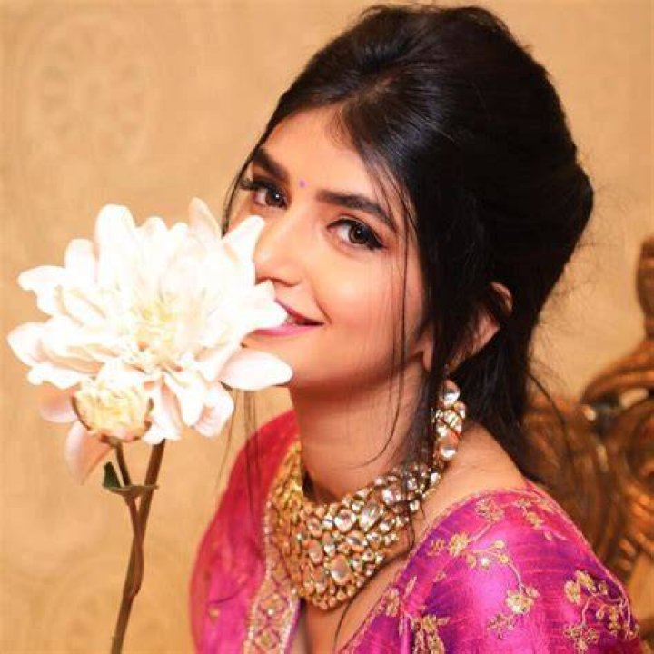 Sree leela wiki Biography Height Net Worth images LabuWiki