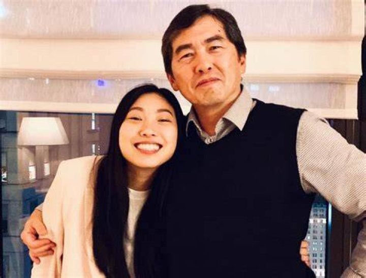The Family of Nora Lum (Awkwafina) Boyfriend, Siblings, Parents BHW
