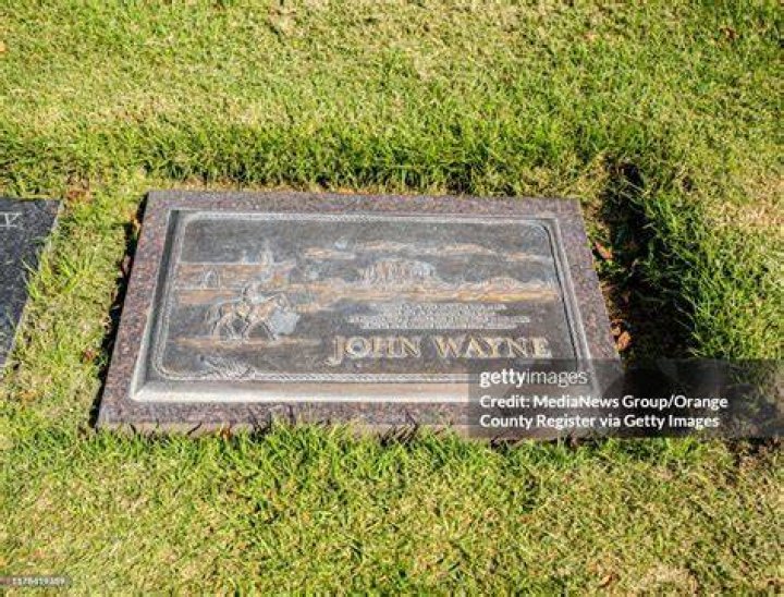 The gravesite of John Wayne at Pacific View Memorial Park and... News