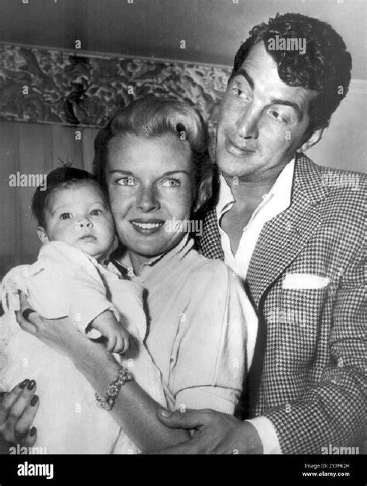 The Untold Story Of Dean Martin's First Wife