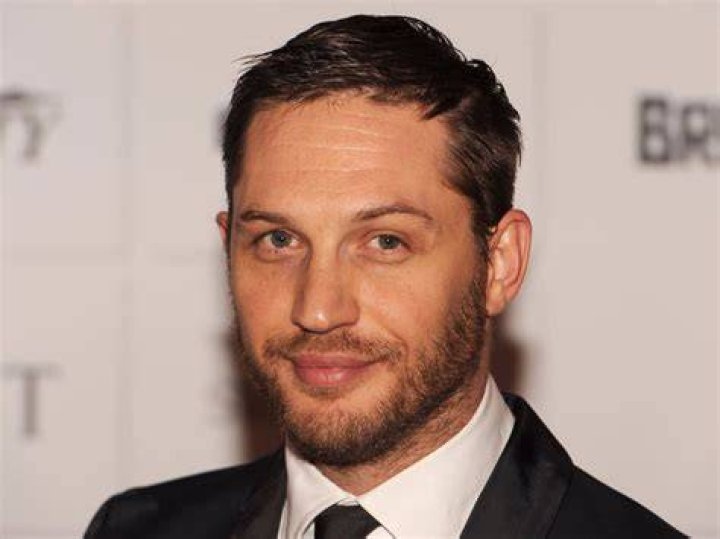 Tom Hardy Net Worth, Age, Height, Wife, Profile, Movies