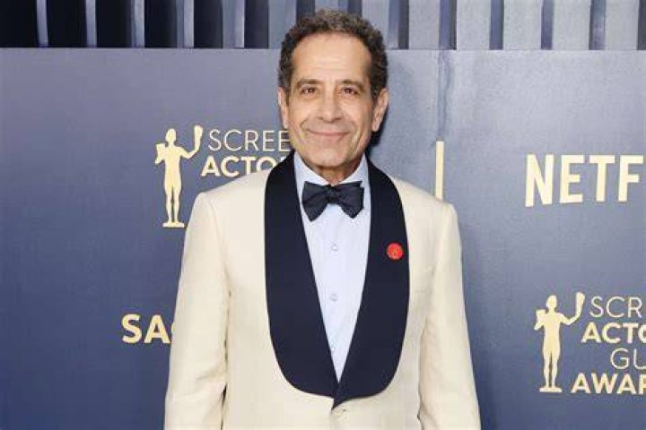 Tony Shalhoub talks 'Monk,' his hometown during Green Bay visit