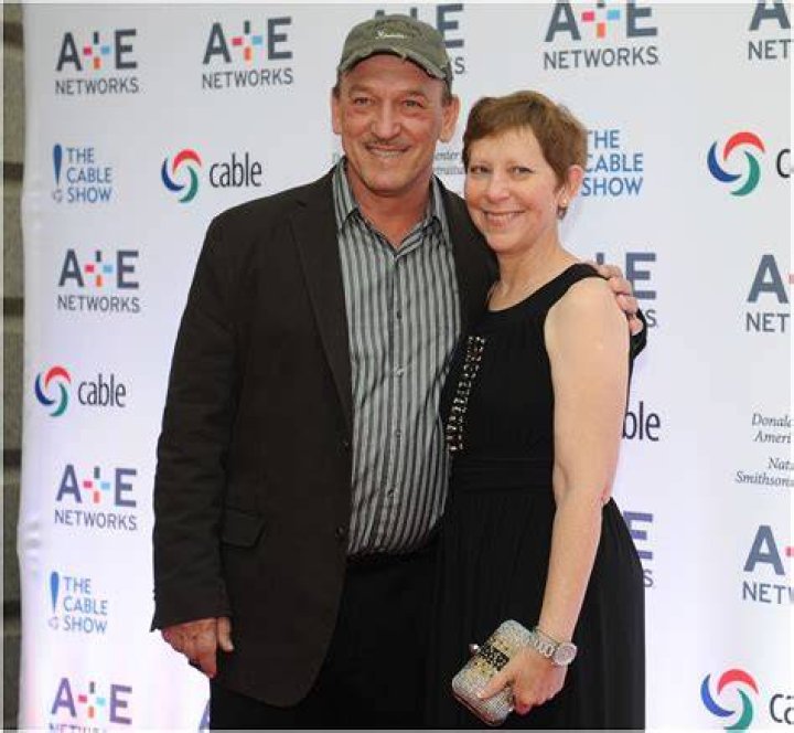 Troy Landry Net Worth, Wife, Children, Back Surgery 12 Facts Famous