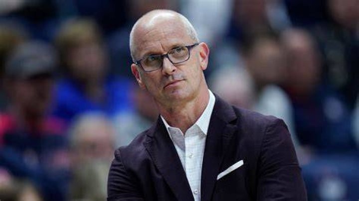 UConn&rsquo;s Dan Hurley, Arizona State&rsquo;s Bobby Hurley reunited at Battle 4